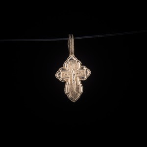003/0306  Orthodox gold cross
