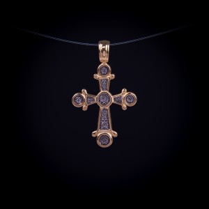 003/0046 An Armenien cross silver gold plating 