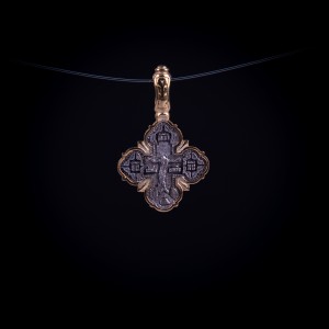 003/0076  Silver gold plating cross 