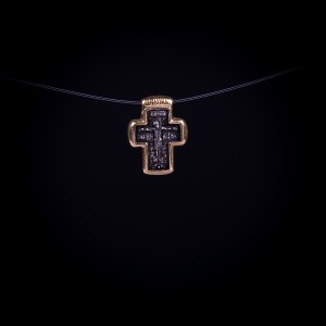 003/0084 Silver gold plated cross