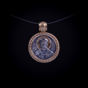 003/0098 Silver gold plated medal