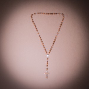 005/0031 Olive wood rosaries 