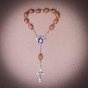005/0014 Olive wood rosary 